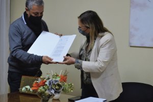 La ministra Paira entregó aportes para la compra de herramientas en Urdinarrain