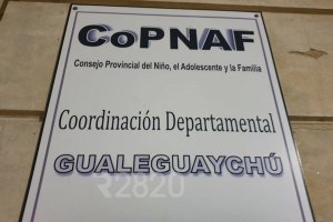 Cuidadoras del COPNAF reclaman por falta de pago de sus sueldos