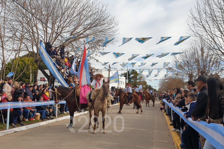 20J: Con una gran fiesta popular, Pueblo Belgrano celebró el Día de la Bandera