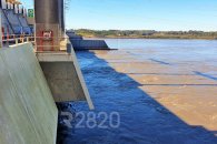 Intendentes le piden a la represa de Salto Grande mantener cerrados los vertederos