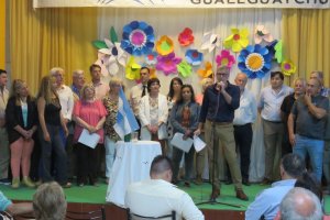 Con un fuerte llamado a reconvertir la política lanzaron el Frente Vecinal Gualeguaychú