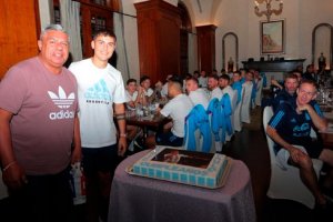 Dybala festejó su cumpleaños en Abu Dhabi