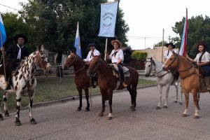 Fiesta Provincial del Caballo:  El desfile de agrupaciones convoca a Urdinarrain