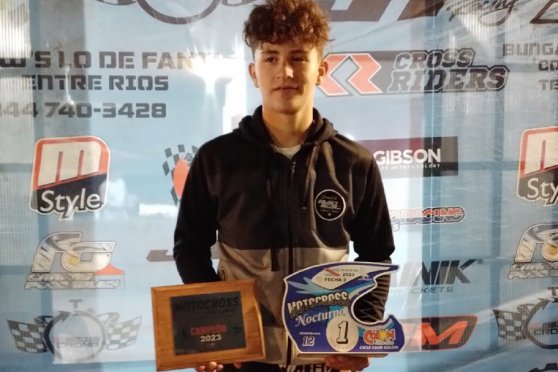 Casiano Barrios se quedó con el Nocturno y crece en el motocross entrerriano