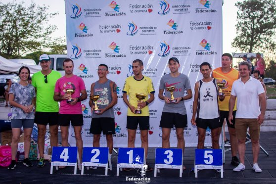 Juan Segovia triunfó en el Maratón de Federación