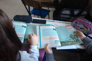 Distribuyen Libros para Aprender en escuelas secundarias de Entre Ríos