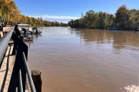 El río se estabilizó al límite del nivel de evacuación
