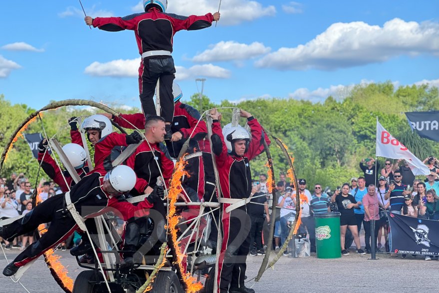 Acrobacias en la Expo Moto