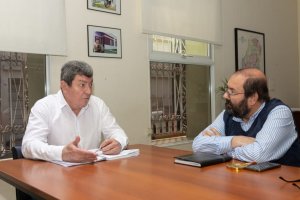 El intendente de Enrique Carbó solicitó más viviendas al IAPV