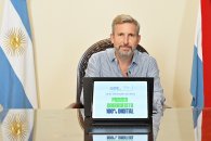 Frigerio firmó el primer expediente cien por ciento digital de Entre Ríos