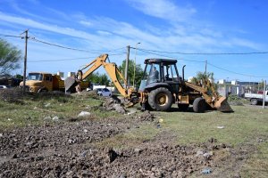 Iniciaron las obras para construir un Punto Verde en el barrio Los Espinillos