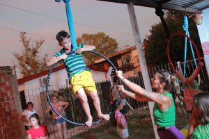 Con juegos, música y regalos el festival Circo del Sur llega al Mercado del Munilla