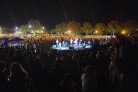 La primera noche de AnfiteArte deslumbró con el talento local en la Costanera