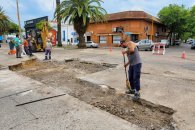 Continúan los trabajos de bacheo y mantenimiento de calles en la ciudad