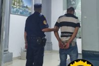 Un hombre violó una orden judicial y fue detenido