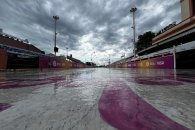 La ciudad soportó 88 milímetros y anuncian una mejora pasajera para la tarde-noche